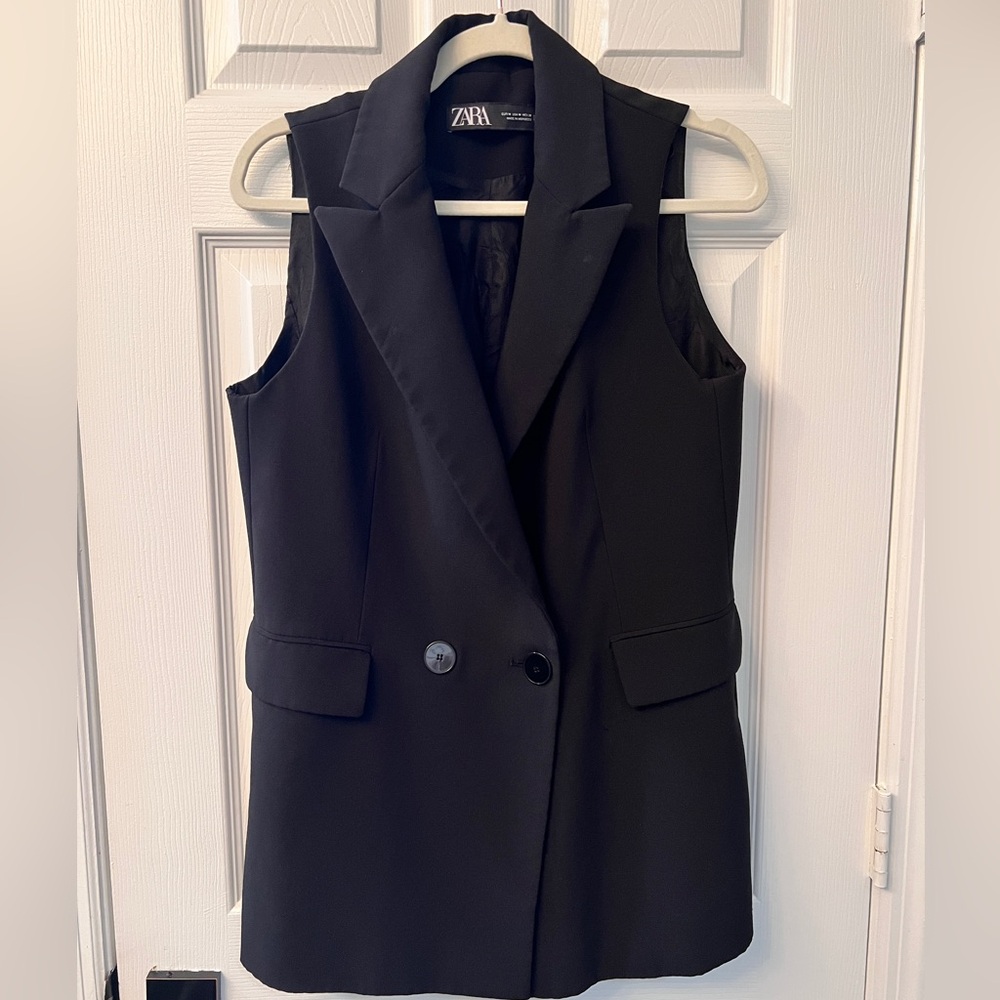 Zara Women's Black Vest Jacket